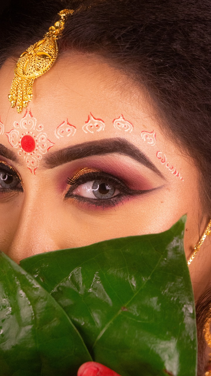 eyes, indian, bride, wedding, leaves, indian woman, indian bride, nature, indian wedding, accessories, accessorize, model, portrait, indian model, fashion, style, outfit, indian fashion, makeup, cosmetics, face, smile, smiling, happy, young woman, woman, marriage, girl, female, jewelry, india, dress, sari, indian culture, culture, elegant, traditional